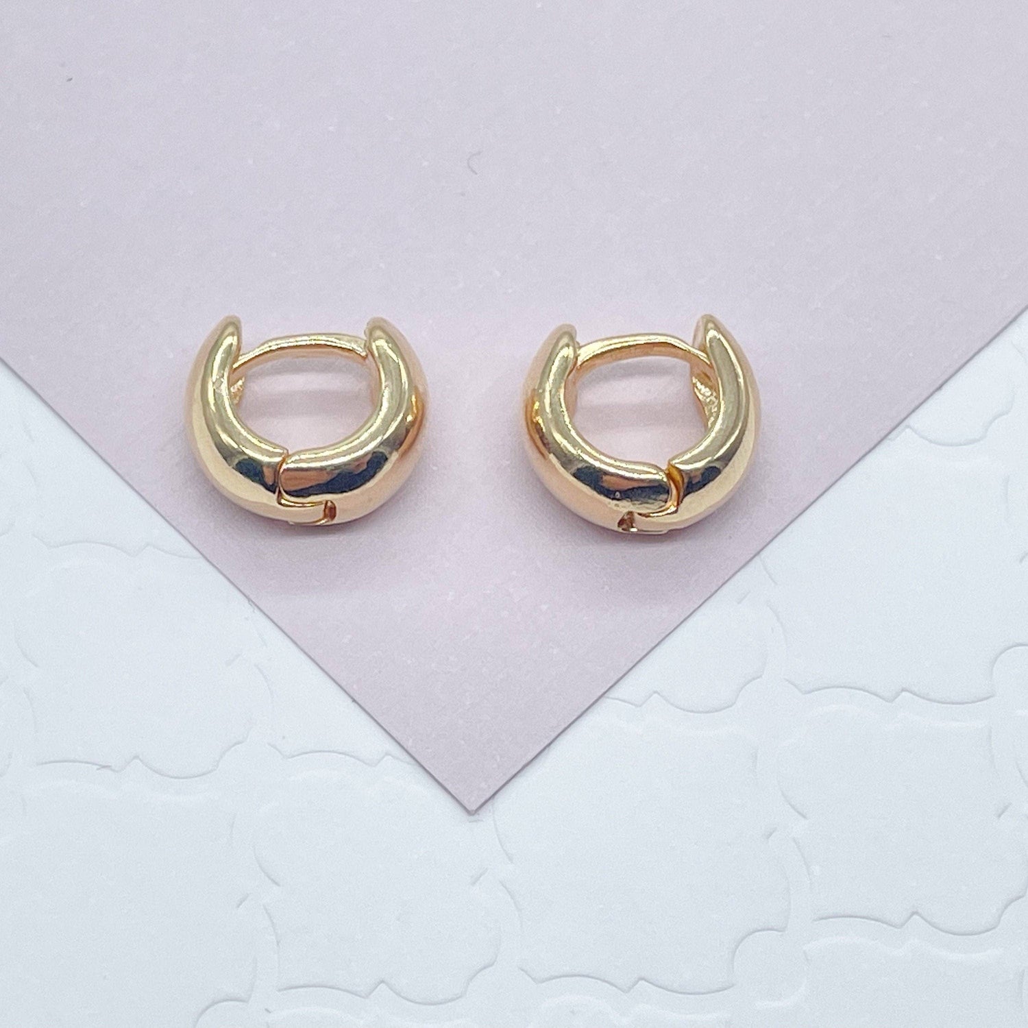 Tiny 18k Gold Filled Small Fat Plain Huggie Clicker Earrings: 1 Pair / 15mm