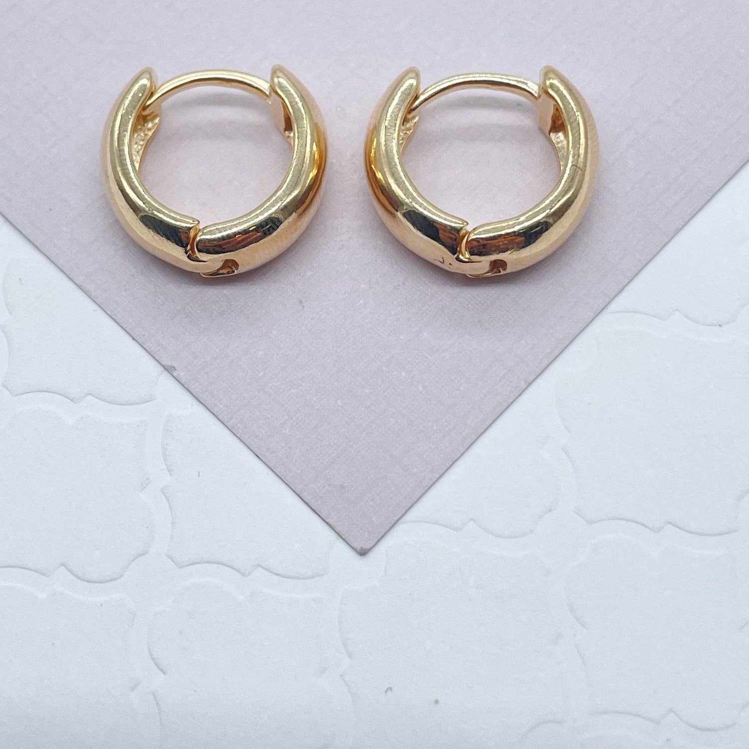 Tiny 18k Gold Filled Small Fat Plain Huggie Clicker Earrings: 1 Pair / 15mm
