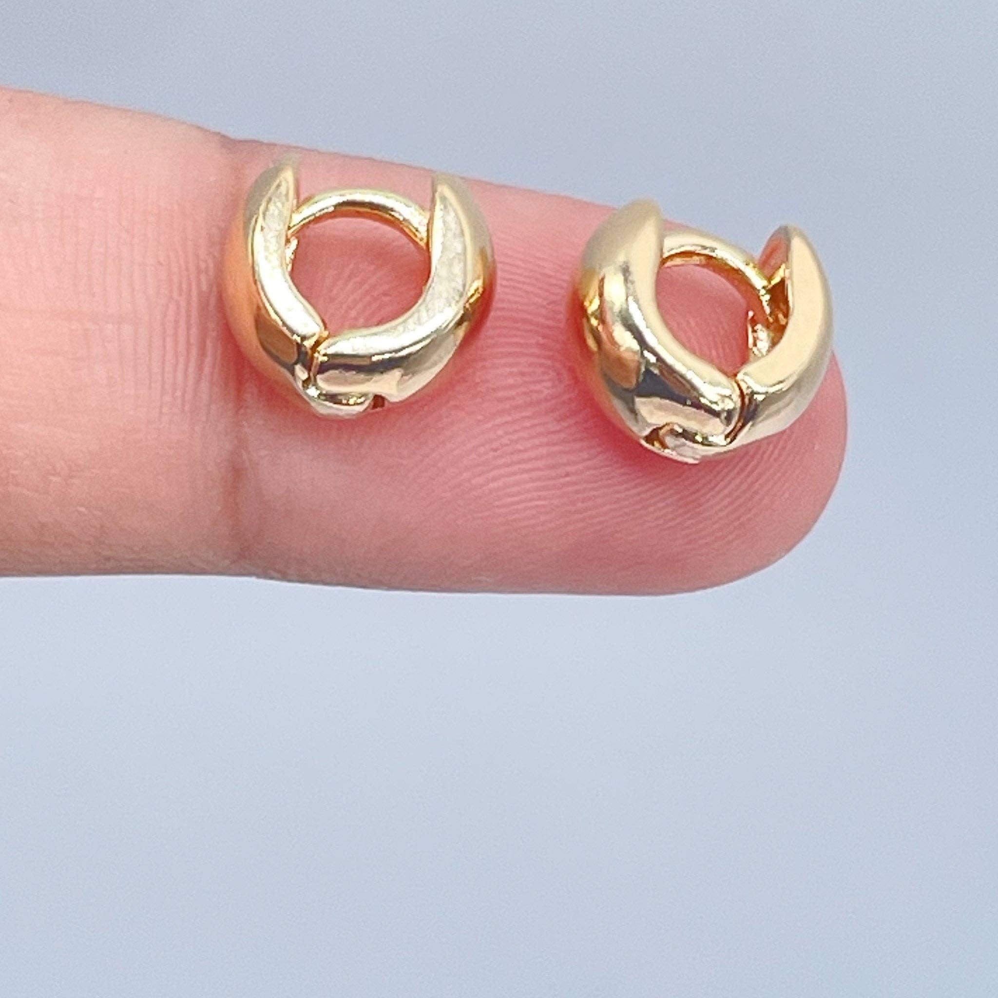 Tiny 18k Gold Filled Small Fat Plain Huggie Clicker Earrings: 1 Pair / 15mm