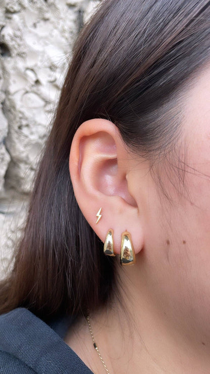 18k Gold Filled Smooth Tear Drop Hoop Earrings: 17mm
