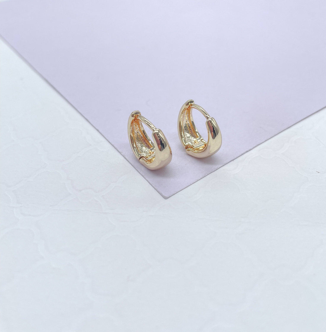 18k Gold Filled Smooth Tear Drop Hoop Earrings: 17mm