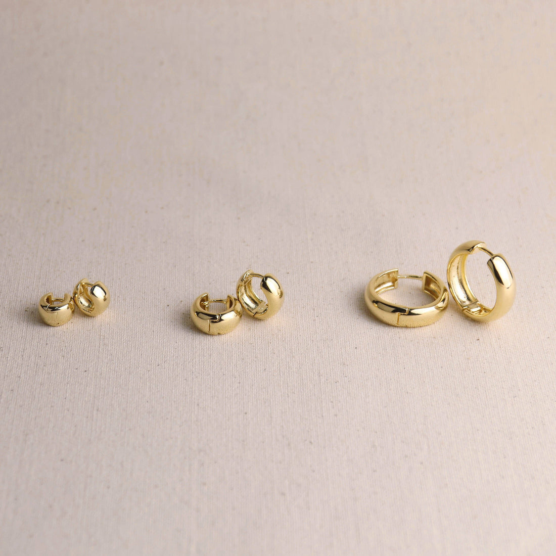 18k Gold Filled Chunky Hoop Earrings: 25mm