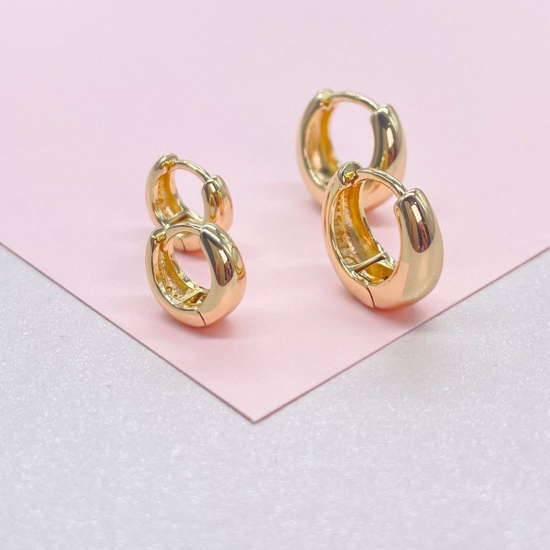 18k Gold Filled Tear Drop Huggie Clicker Earrings: 13mm