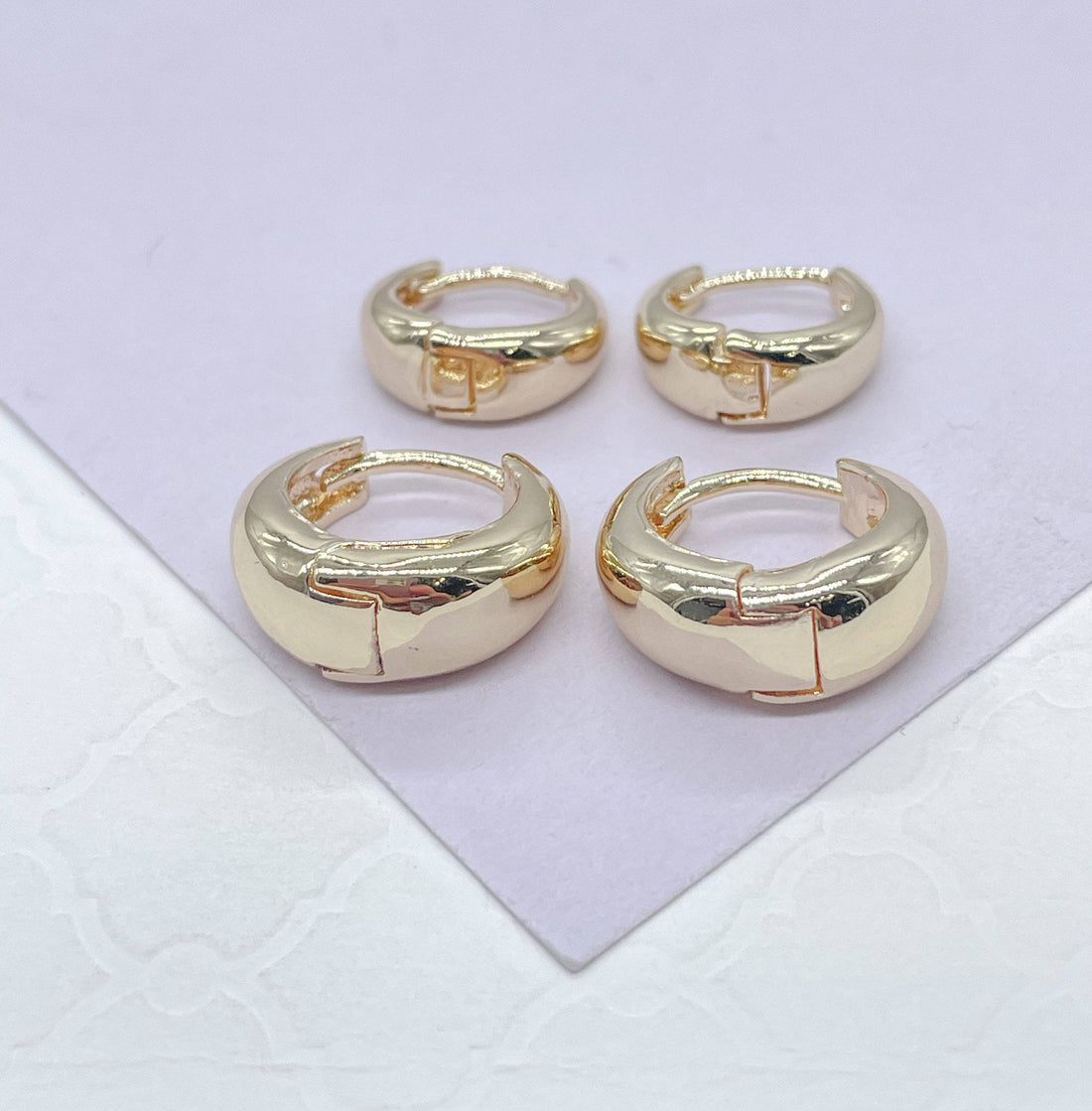 18k Gold Filled Smooth Tear Drop Hoop Earrings: 14mm
