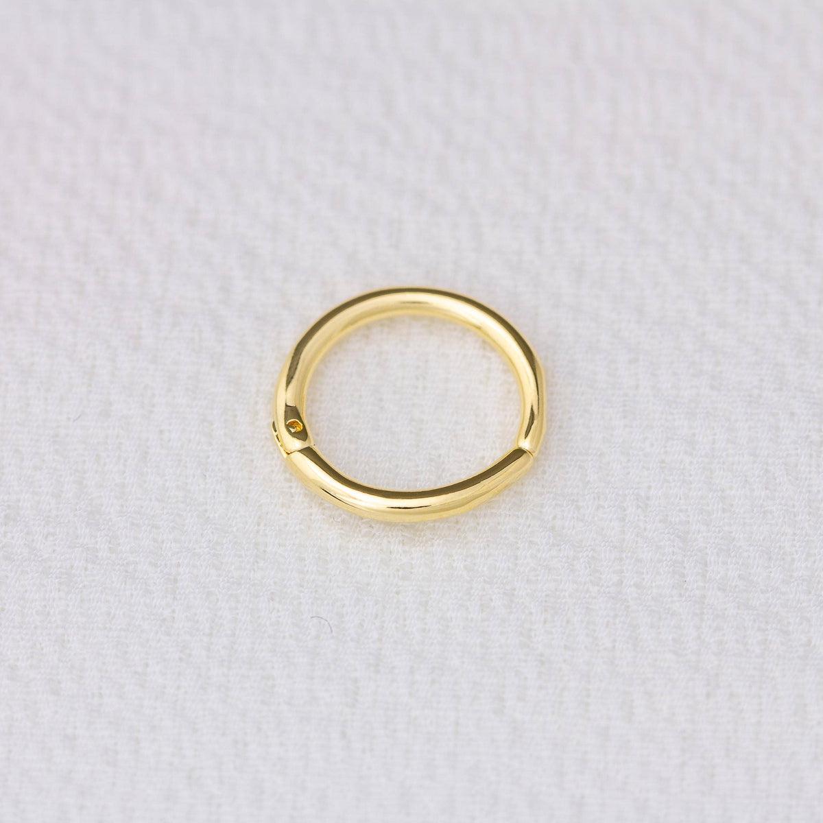 Mini Seamless Clicker Hoop Earrings: 9mm
