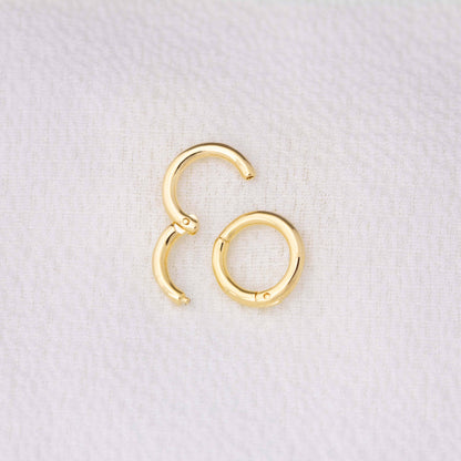 Mini Seamless Clicker Hoop Earrings: 11mm